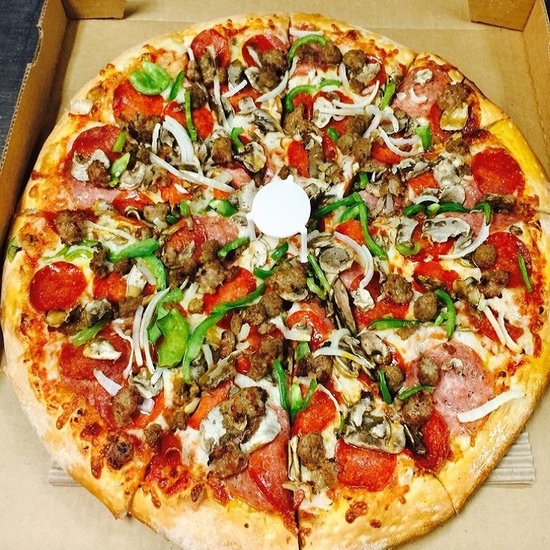 Primos pizza | 2201 S B St, Stockton, CA 95206, USA | Phone: (209) 463-3872