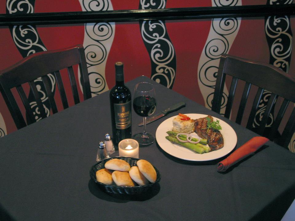 The Blackstone Grille | 9521 US-42, Prospect, KY 40059, USA | Phone: (502) 228-6962