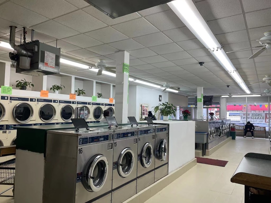 Happy Laundromat | 14475 Northern Blvd, Queens, NY 11354, USA | Phone: (718) 886-3503
