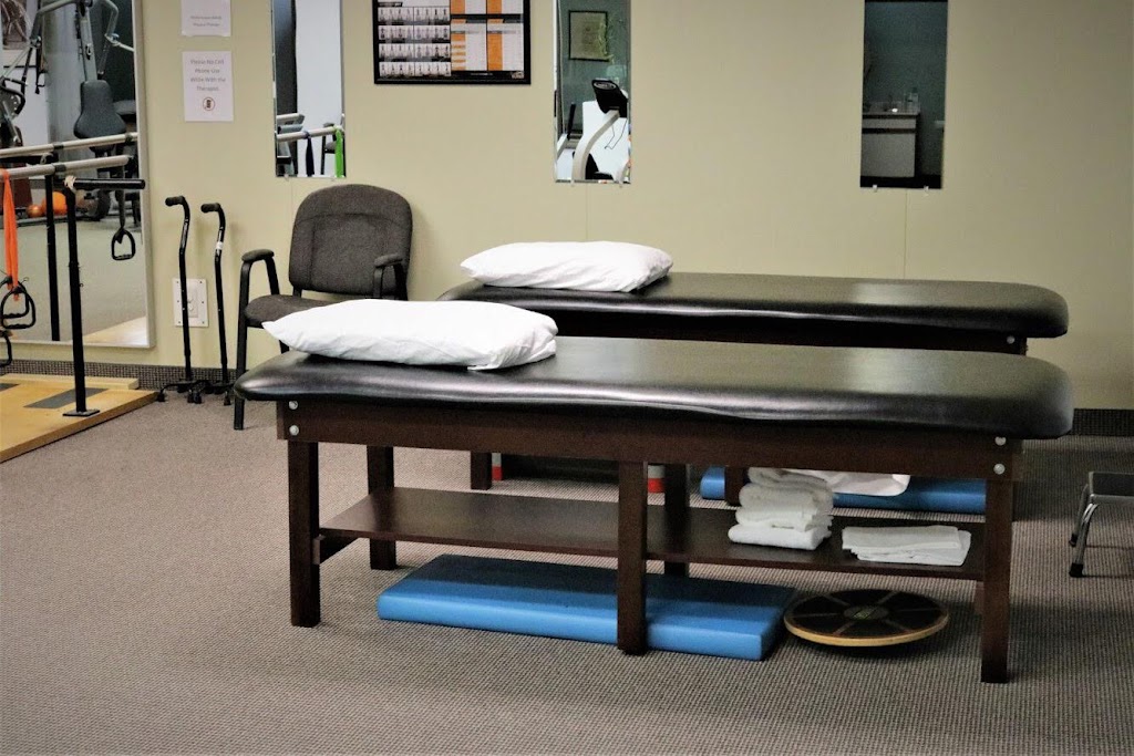 Performance Rehab Physical Therapy | 8565 Silvery Ln, Dearborn Heights, MI 48127, USA | Phone: (313) 359-9595