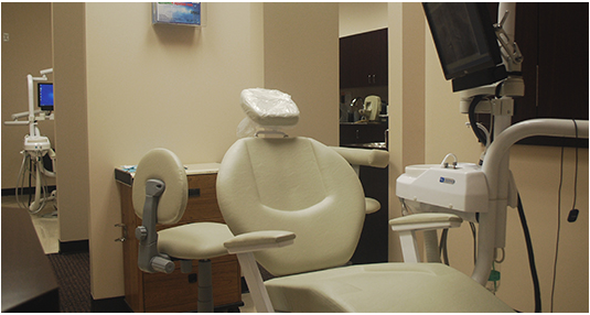 Royal Dental Corporate Headquarters | 1437 Hwy 6 STE 300, Sugar Land, TX 77478, USA | Phone: (713) 877-0697