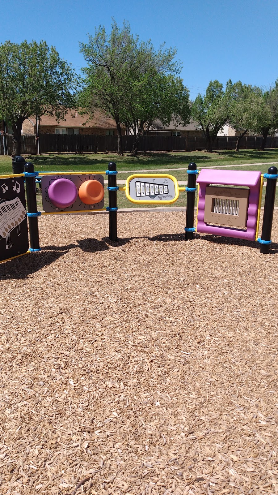 Stormie Jones Park | 2700 Brasher Ln, Bedford, TX 76021 | Phone: (817) 952-2300