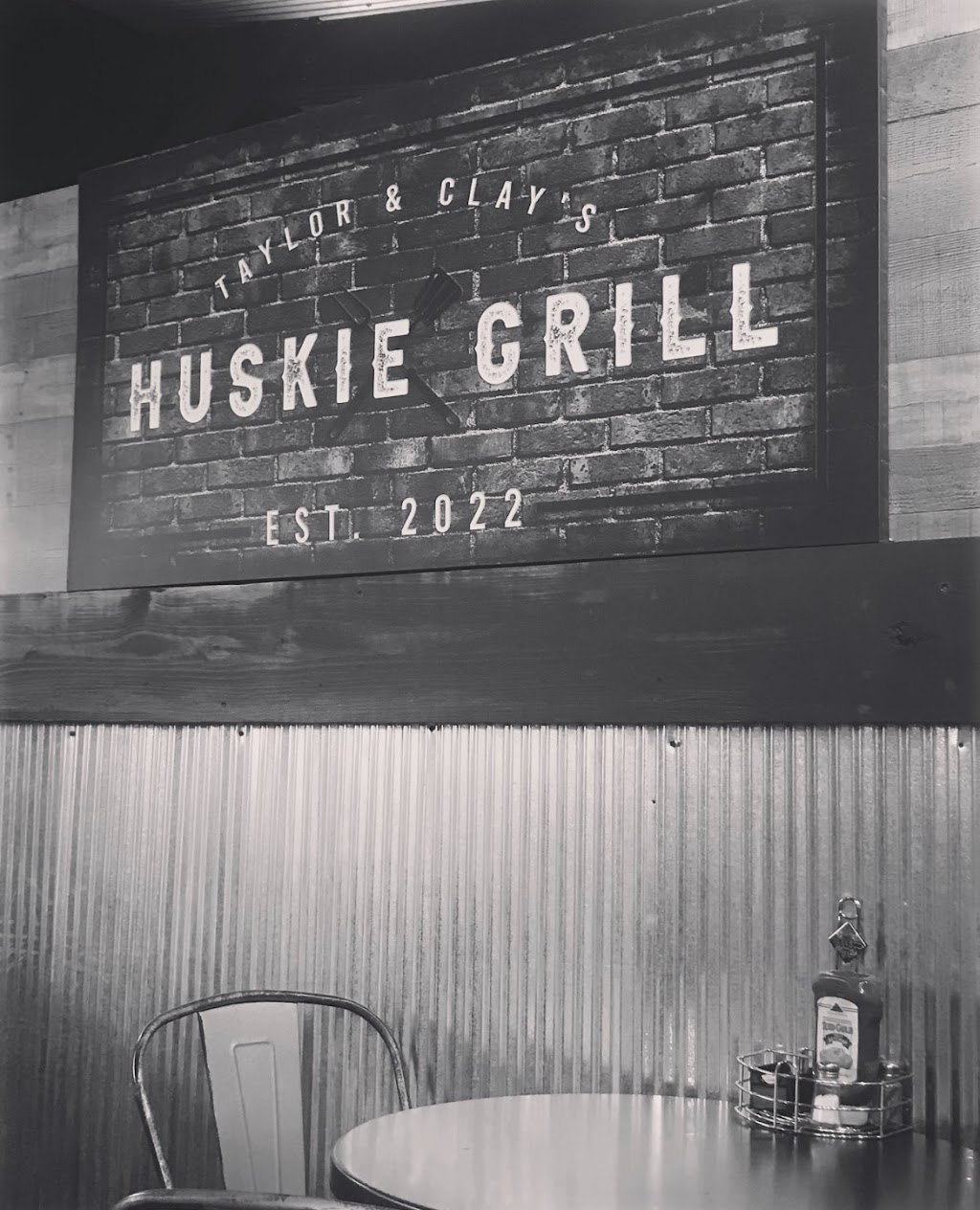 Huskie Grill | 1200 Lynn Ave, Pawhuska, OK 74056, USA | Phone: (918) 604-3333