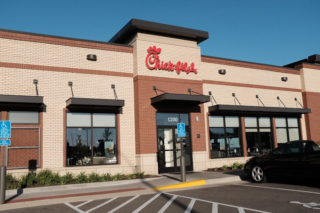 Chick-fil-A | 1200 County Rd 42 W, Burnsville, MN 55337, USA | Phone: (952) 898-3410