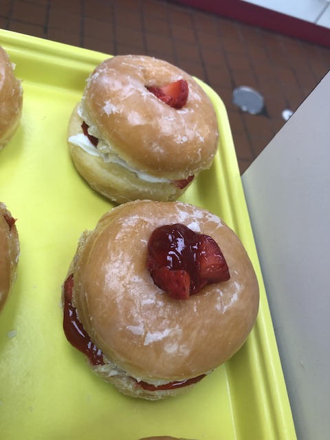 Sunrise DONUTS | 2131 Woodlawn Blvd, Denison, TX 75020, USA | Phone: (214) 998-7436