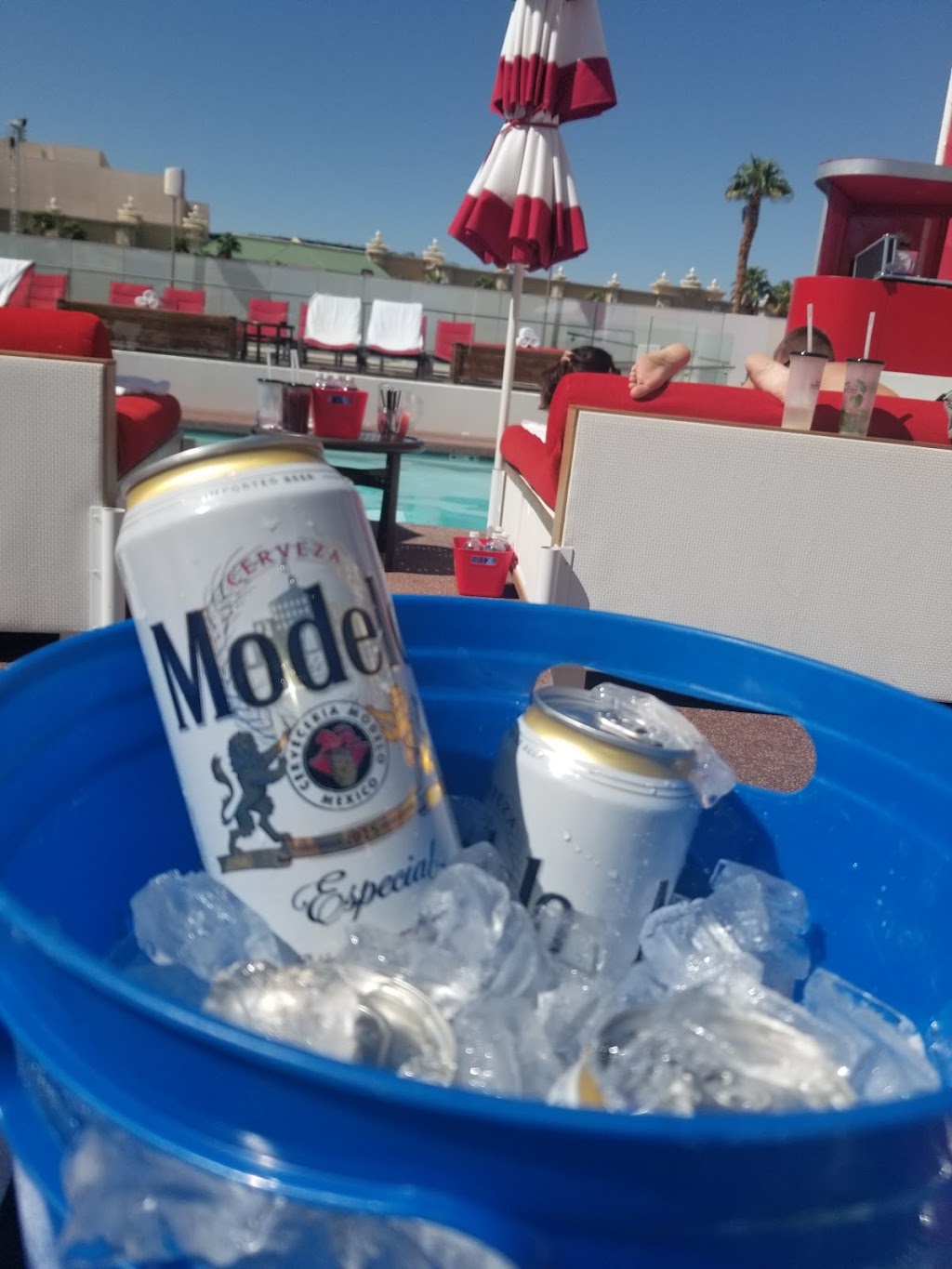 Moorea Beach Club | 3950 S Las Vegas Blvd, Las Vegas, NV 89119, USA | Phone: (702) 632-4760