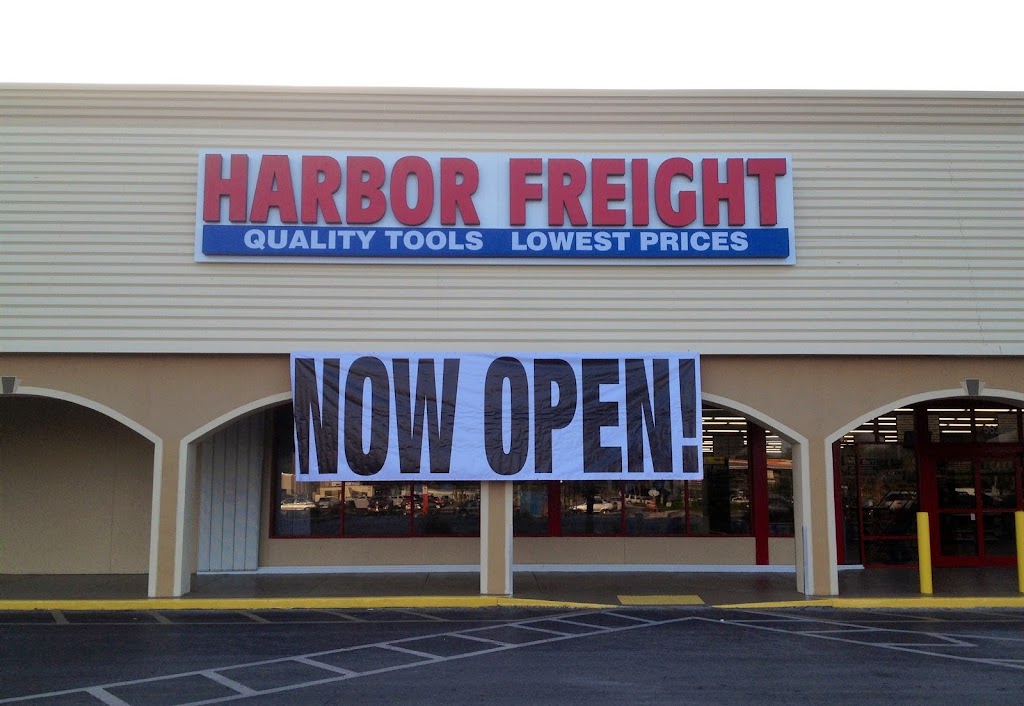 Harbor Freight Tools | 5627 14th St W Suite K, Bradenton, FL 34207, USA | Phone: (941) 751-6453