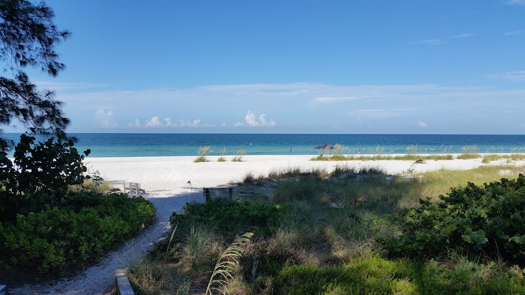 Anna Maria Beach Cottages | 112 Oak Ave, Anna Maria, FL 34216, USA | Phone: (941) 778-1503