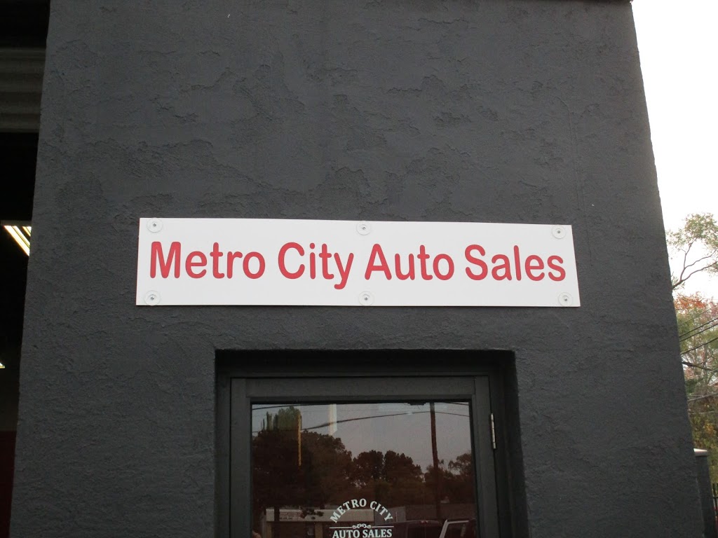 Metro City Auto Sales Inc. | 23390 Telegraph Rd, Southfield, MI 48033, USA | Phone: (313) 345-8780