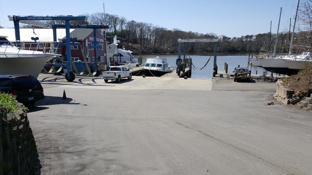 Worton Creek Marina & The Creek Boutique | 23145 Buck Neck Rd, Chestertown, MD 21620, USA | Phone: (410) 778-3282