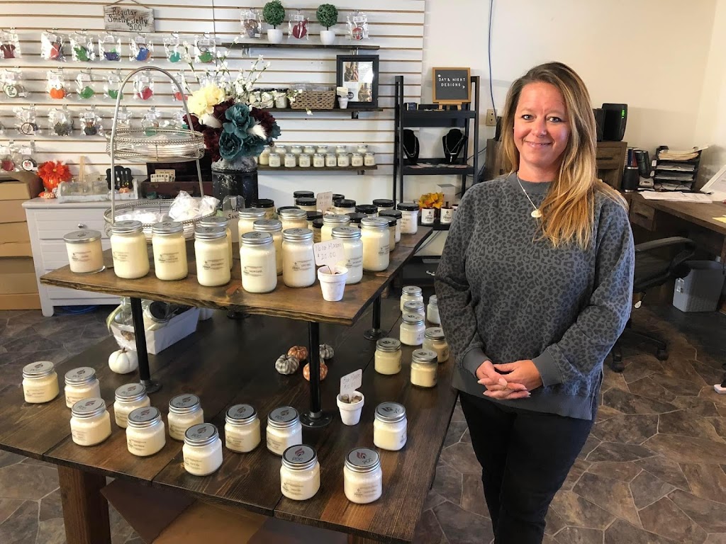 Pittsboro Candle Company LLC | 20 E Main St, Pittsboro, IN 46167, USA | Phone: (317) 339-0535