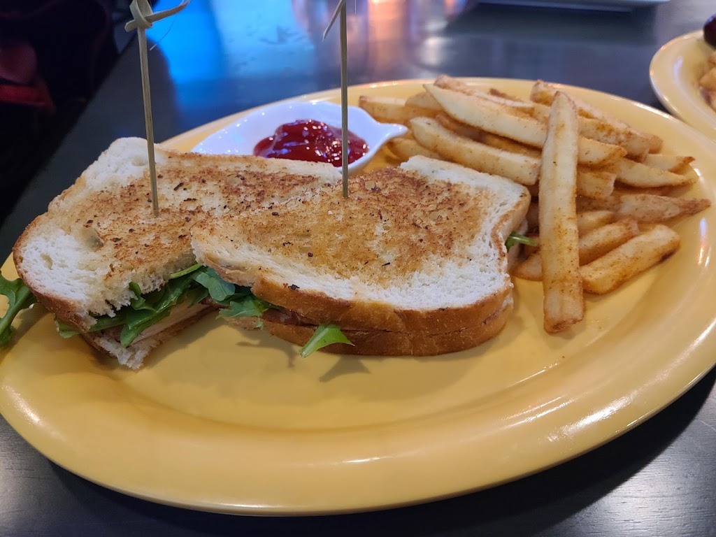 Fire Taproom | 8140 Delta Shores Cir S Ste 100, Sacramento, CA 95832, USA | Phone: (916) 235-3484