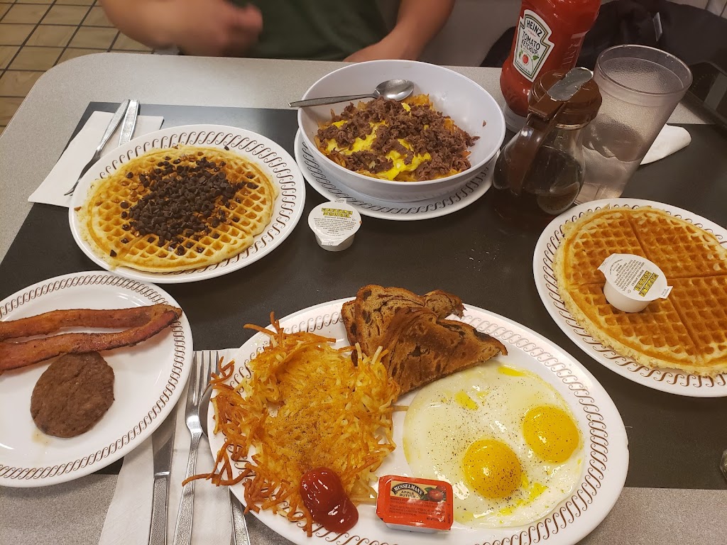 Waffle House | 1350 Canadian Ct, Yukon, OK 73099, USA | Phone: (405) 350-1445