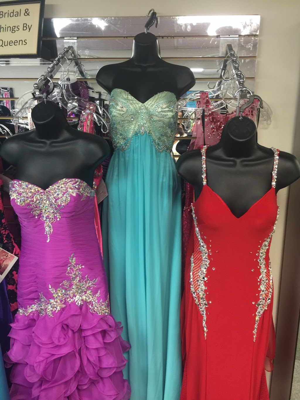 Queens Bridal & Things | 906 W Mercury Blvd, Hampton, VA 23666, USA | Phone: (757) 713-0752