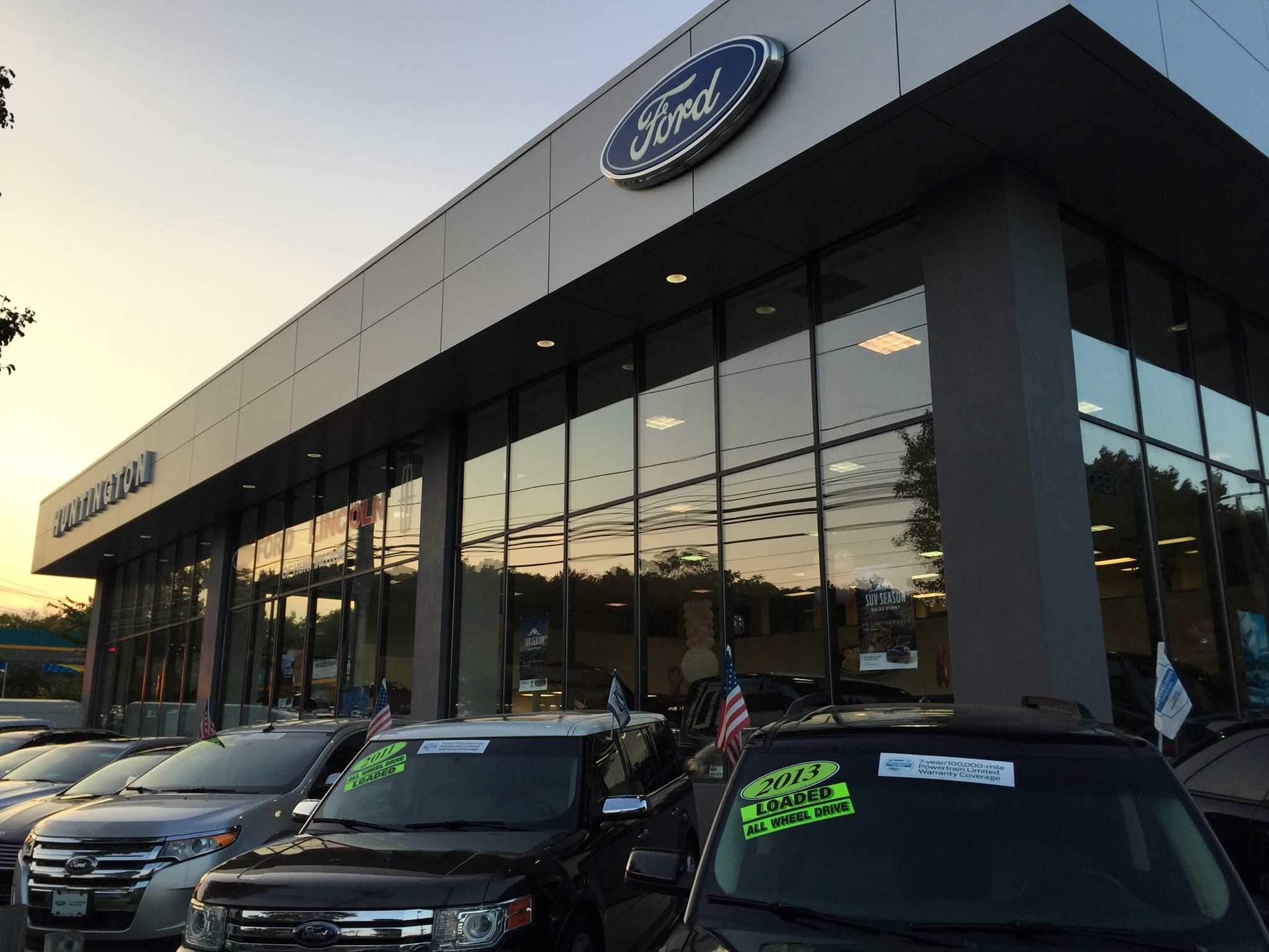 Empire Ford of Huntington | 333 W Jericho Turnpike, Huntington, NY 11743 | Phone: (631) 565-7719