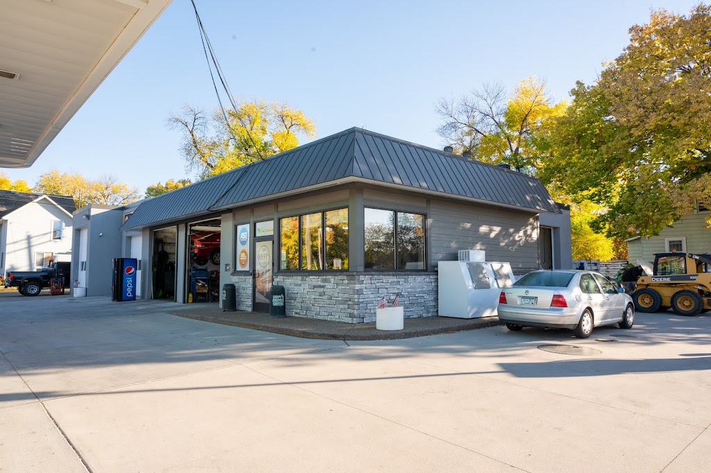 Duffys Auto Service | 701 Broadway Ave, St Paul Park, MN 55071, USA | Phone: (651) 459-9052