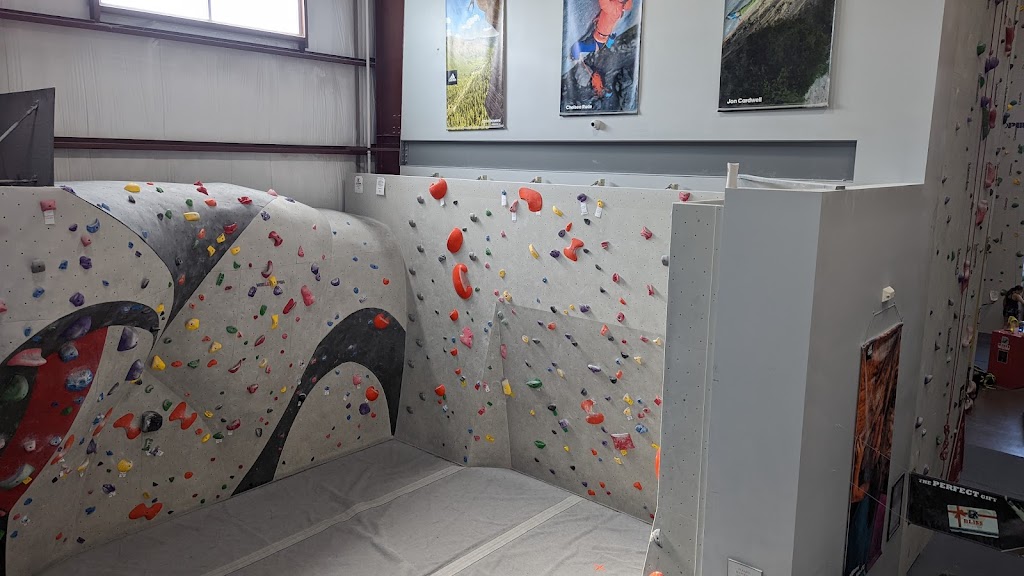 Bliss Climbing and Fitness | 11114 E 28th St N, Wichita, KS 67226, USA | Phone: (316) 831-1479