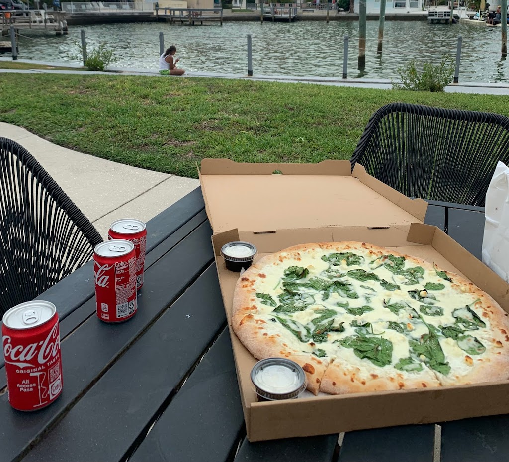 Alba Pizza & Cafe | 650 Mandalay Ave, Clearwater Beach, FL 33767, USA | Phone: (727) 447-2020