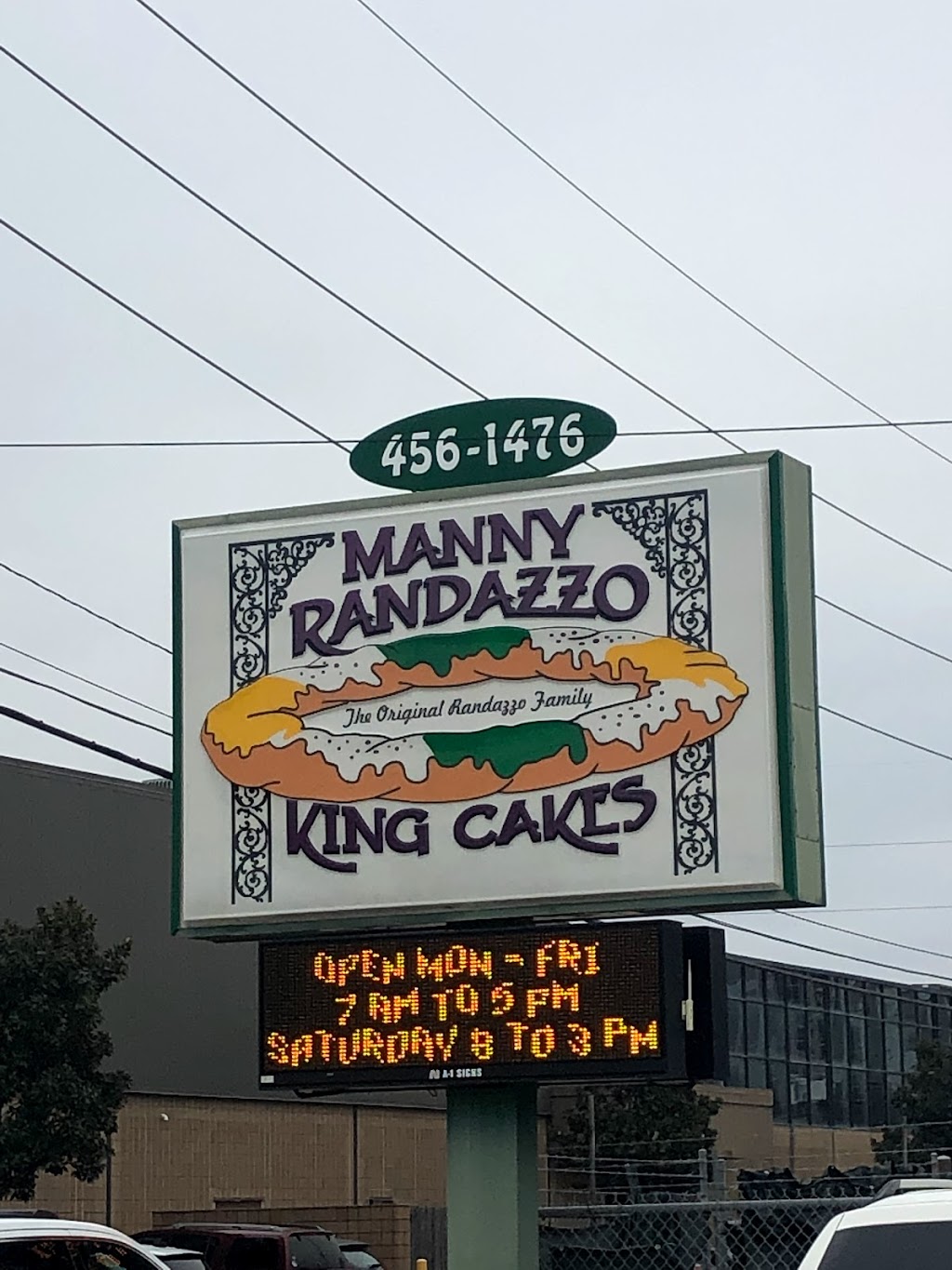 Randazzos Camellia City Bakery | 3501 Pontchartrain Dr, Slidell, LA 70458, USA | Phone: (800) 684-2253
