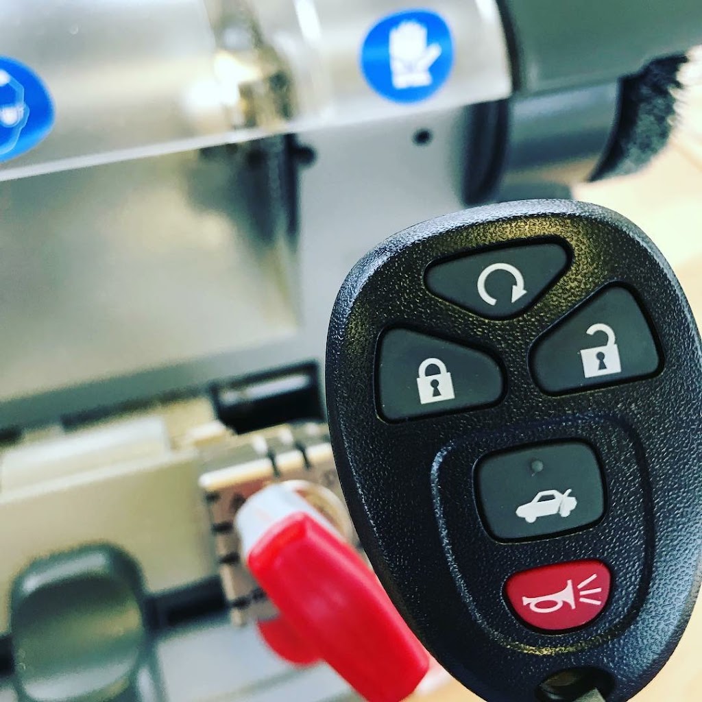 The Keyless Shop Locksmith | 1657 Georgesville Square Dr, Columbus, OH 43228, USA | Phone: (614) 465-7150