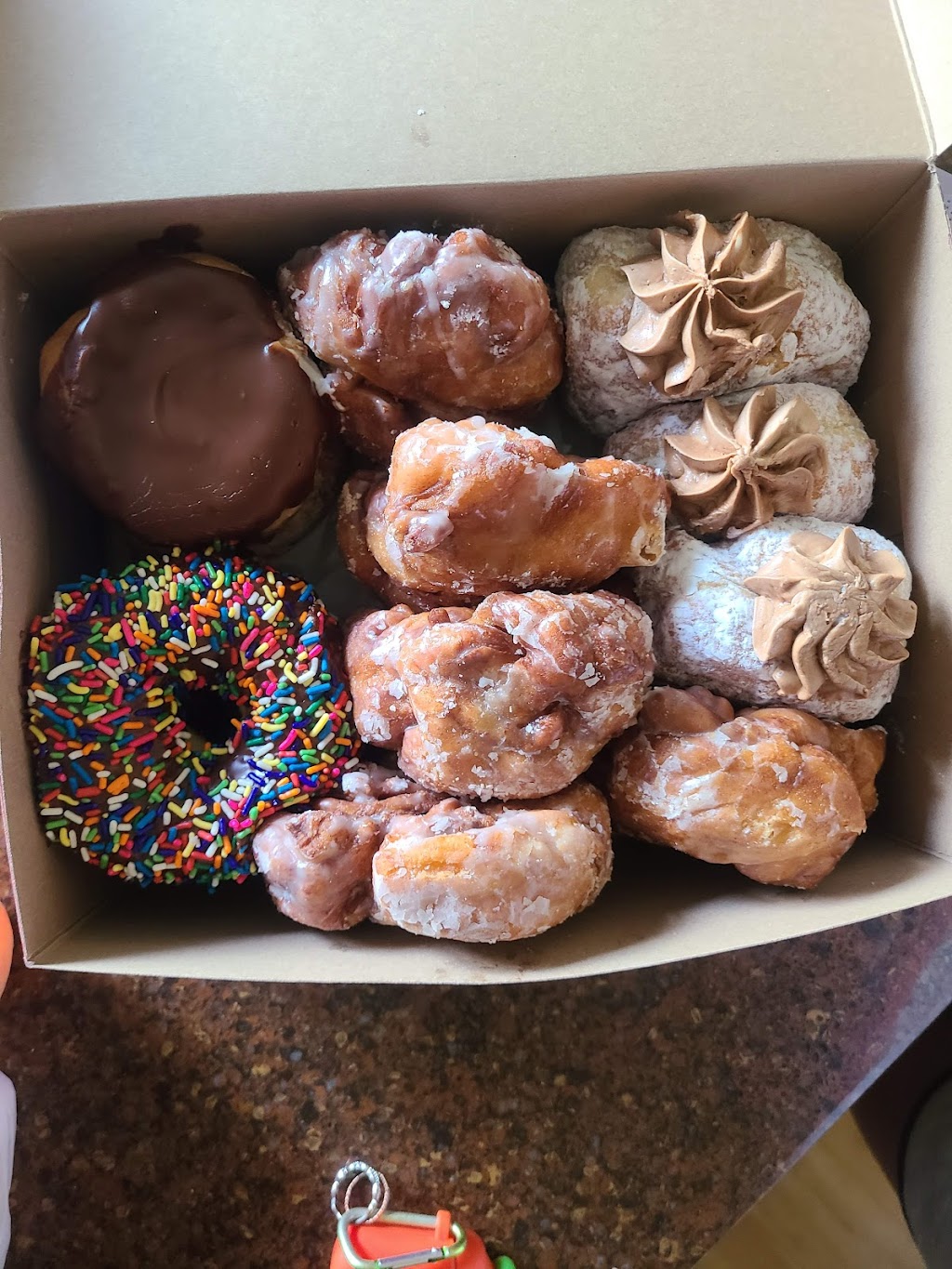 Paulas Donuts | 8560 Main St, Clarence, NY 14221, USA | Phone: (716) 580-3614