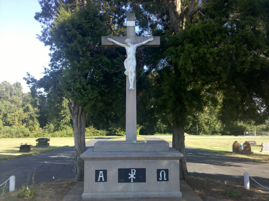 Saint Marys Catholic Cemetery | 5150 Fee Fee Rd, Hazelwood, MO 63042, USA | Phone: (314) 792-7738