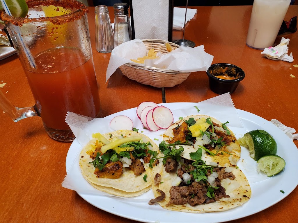 Taqueria Doña Raquel | 791 S Dixie Hwy, Pompano Beach, FL 33060, USA | Phone: (954) 946-4490