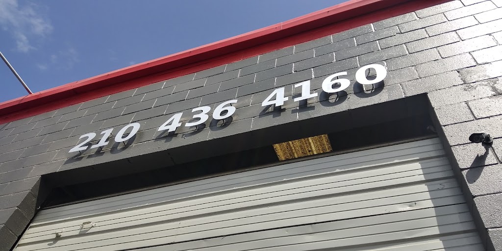 HECTORS GARAGE LLC | 819 Old Hwy 90 W, San Antonio, TX 78237 | Phone: (210) 436-4160