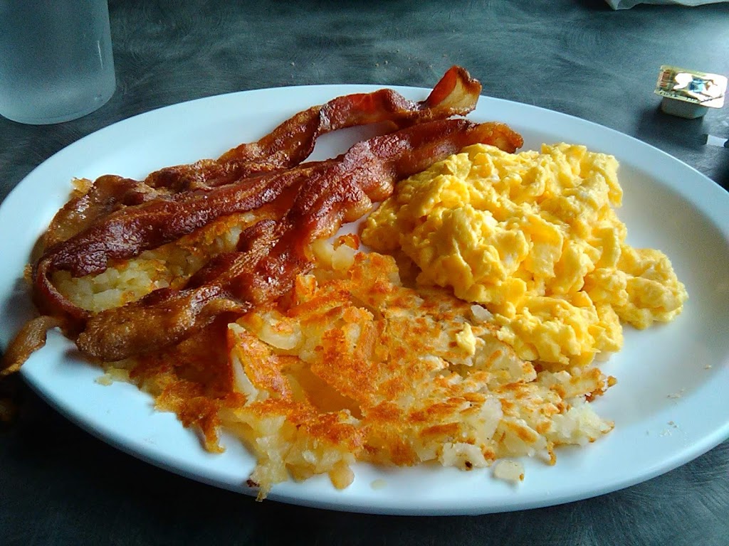 Hambo Coney Island | 22900 Woodward Ave, Ferndale, MI 48220, USA | Phone: (248) 414-9400