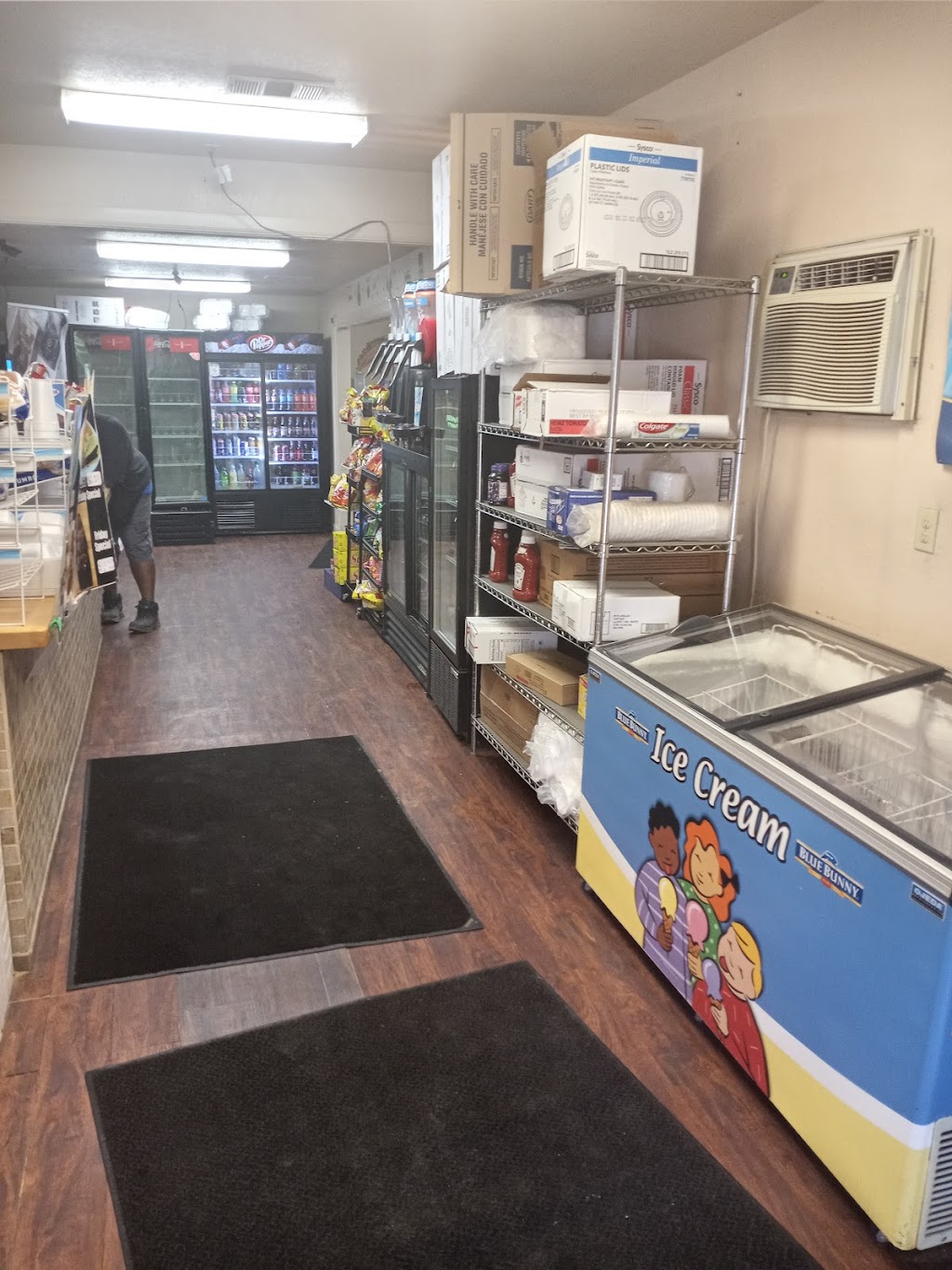Little Store And Kitchen | 722 S Rusk St, Sherman, TX 75090, USA | Phone: (903) 870-0083