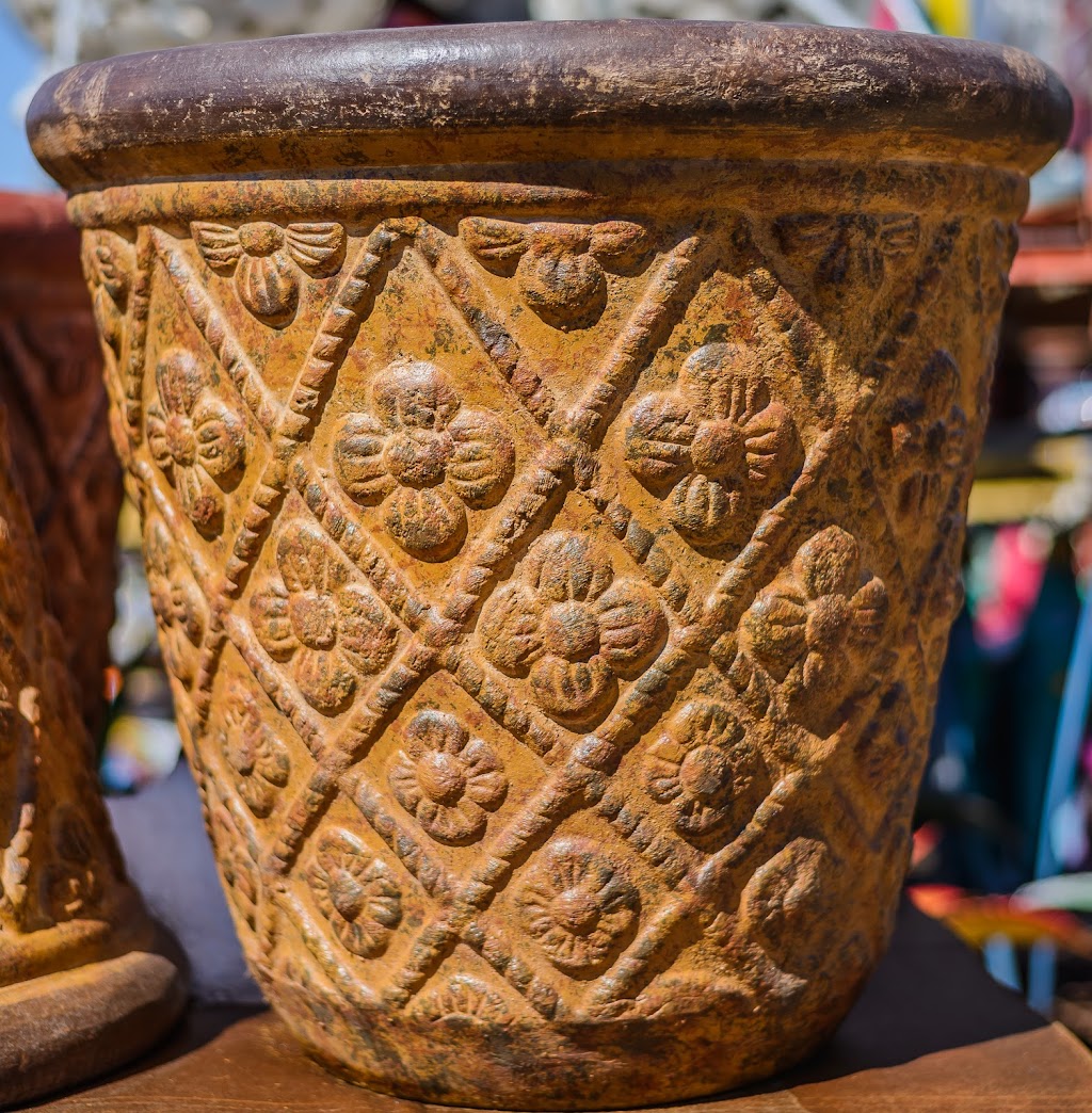 Blue Rooster Home & Garden Decor, LCC. | 25130 I-35, New Braunfels, TX 78132, USA | Phone: (210) 388-5479