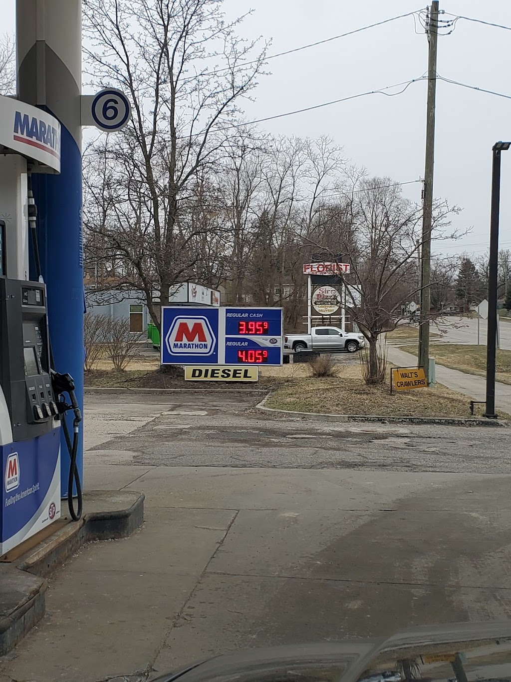 Marathon Gas | 3235 W Walton Blvd, Waterford Twp, MI 48329, USA | Phone: (248) 674-8524