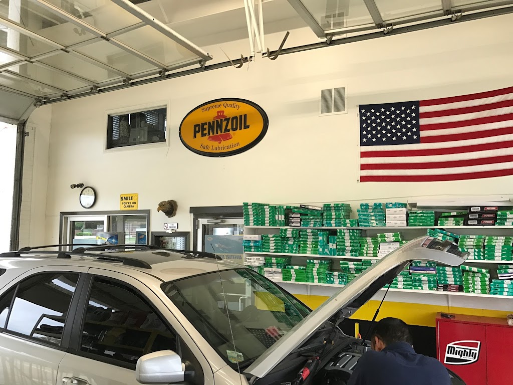 Ten Minute oil change, Desoto | 1012 E Pleasant Run Rd, DeSoto, TX 75115, USA | Phone: (972) 223-2522