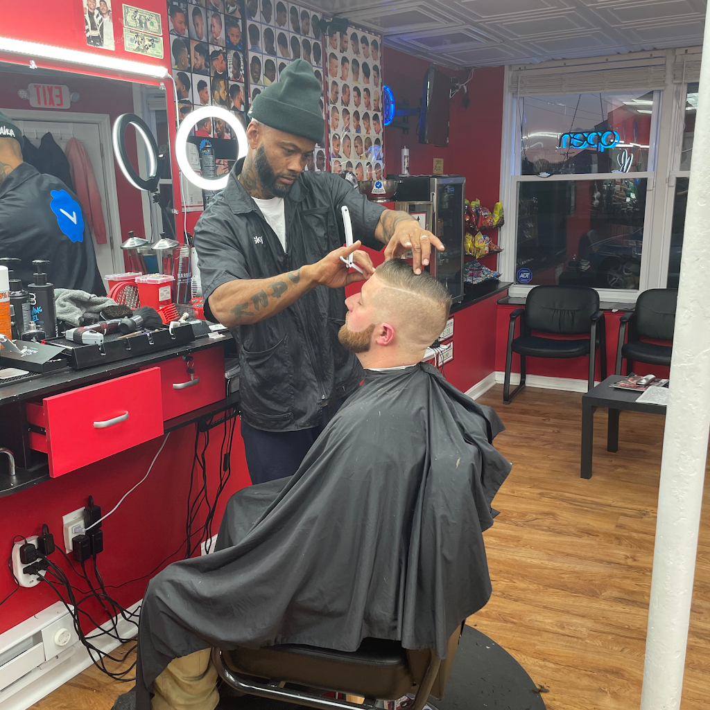 Verified barbershop LLc | 534 Elm St R, Woonsocket, RI 02895, USA | Phone: (401) 488-4034