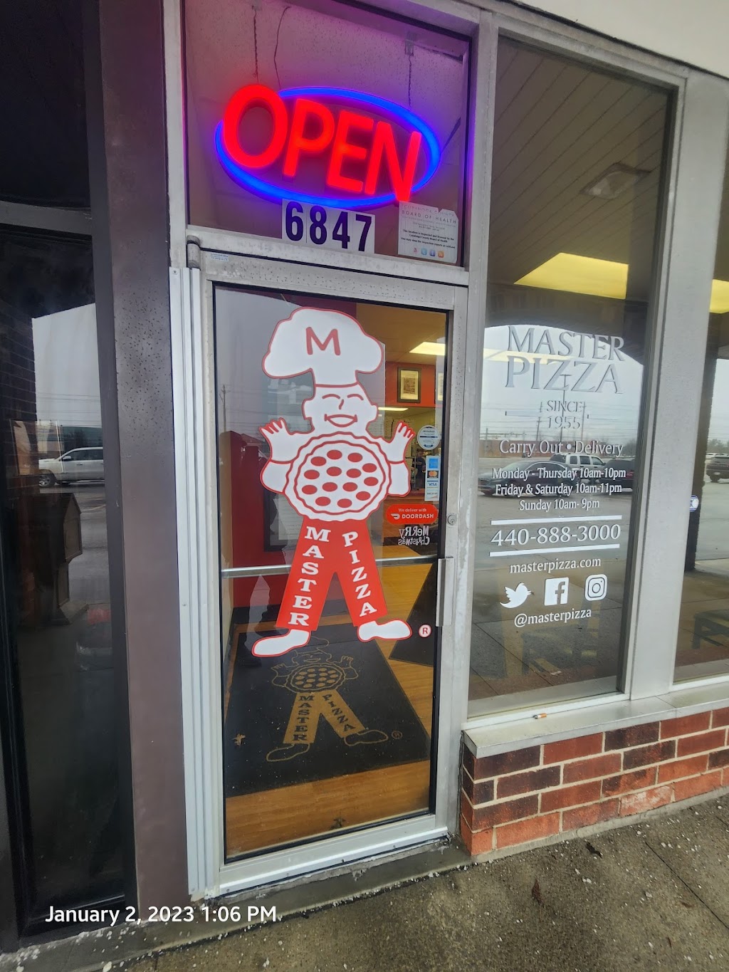 Master Pizza | 6847 Ridge Rd, Parma, OH 44129, USA | Phone: (440) 888-3000