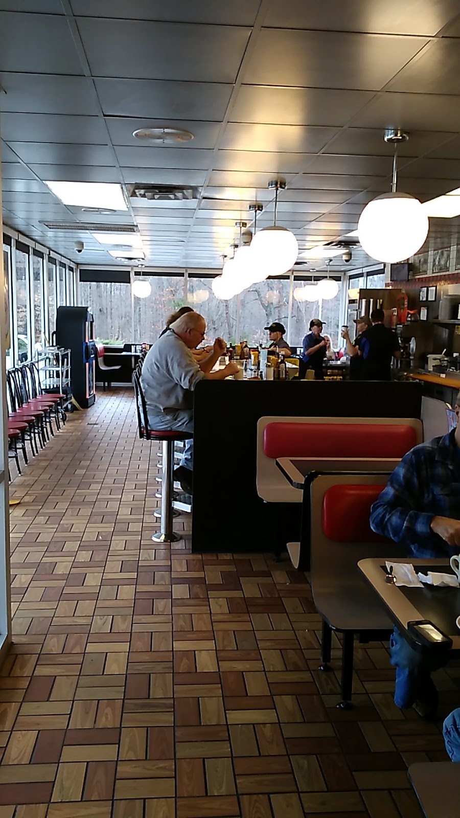 Waffle House | 3411 Walkertown Landing Dr, Walkertown, NC 27051, USA | Phone: (336) 595-1335