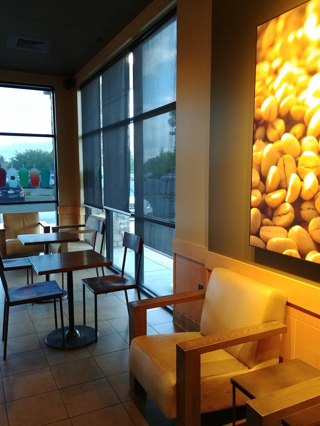 Starbucks | Green Valley Station, 3004 Green Valley Rd, Cameron Park, CA 95682, USA | Phone: (530) 676-1241