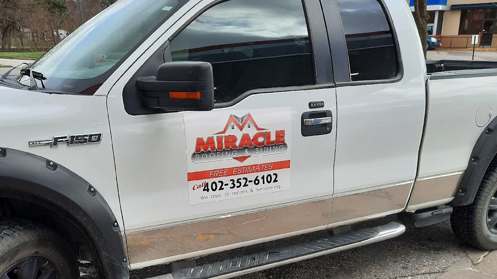 MIRACLE ROOFING AND SIDING | 1715 E Military Ave, Fremont, NE 68025, USA | Phone: (402) 352-6102