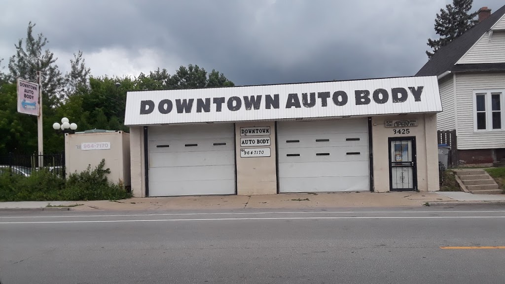 Downtown Auto Body Services | 3425 N Holton St, Milwaukee, WI 53212, USA | Phone: (414) 964-7170