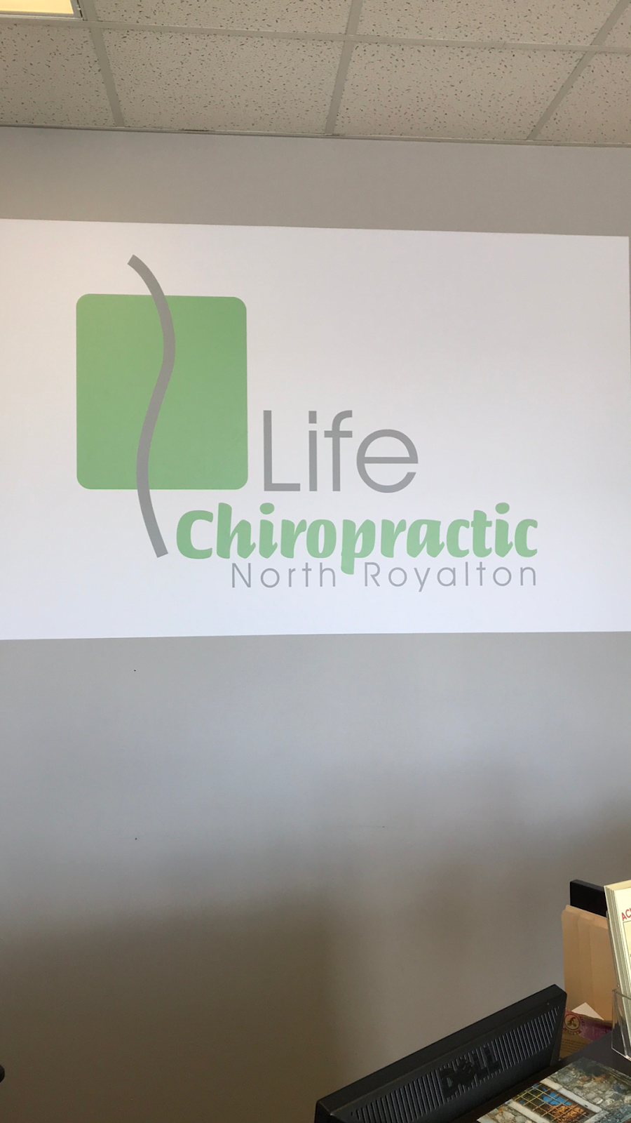 Life Chiropractic North Royalton | 12798 Royalton Rd, North Royalton, OH 44133, USA | Phone: (440) 877-9355