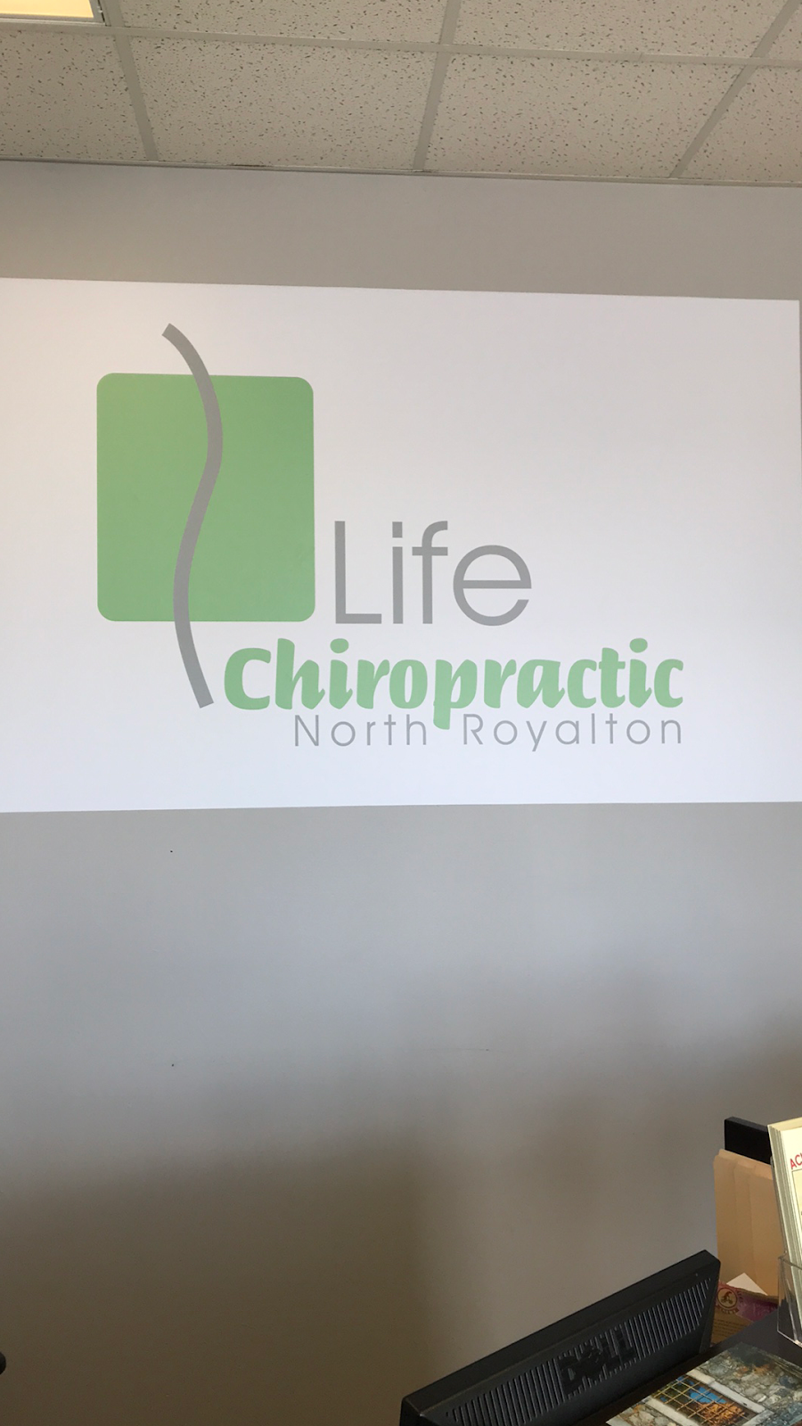 Life Chiropractic North Royalton | 12798 Royalton Rd, North Royalton, OH 44133 | Phone: (440) 877-9355