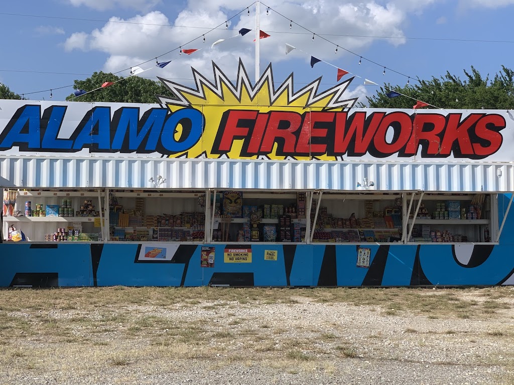 Alamo Fireworks Stand | 3331 TX-243, Kaufman, TX 75142, USA | Phone: (210) 667-1106
