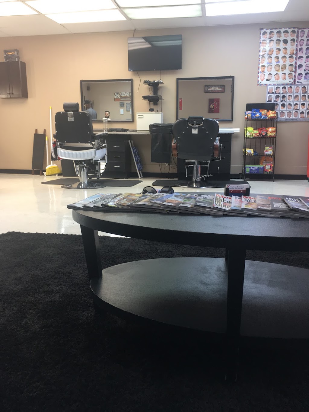 Everybodys Barbershop | 512 N Broadway St, Georgetown, KY 40324, USA | Phone: (502) 370-4218