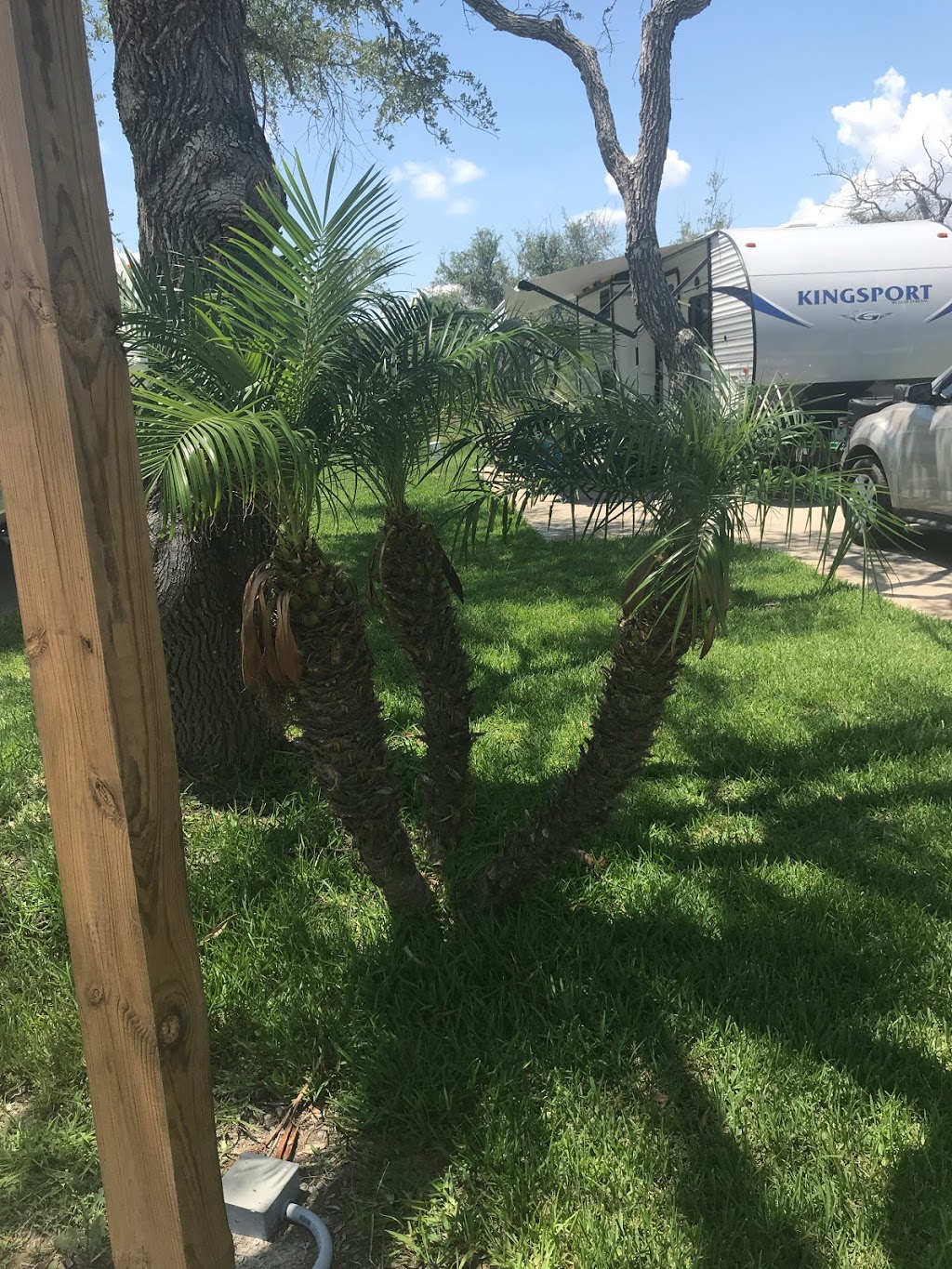 Estes RV Park | 140 Estes Dr, Rockport, TX 78382, USA | Phone: (361) 386-2539