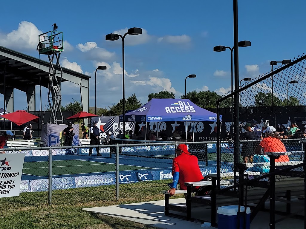 Oasis Pickleball Club | 5757 State Hwy 205, Rockwall, TX 75032, USA | Phone: (972) 772-7768