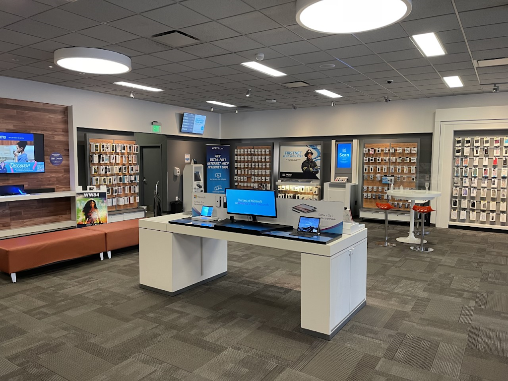 AT&T Store | 3014 Bardstown Rd, Louisville, KY 40205, USA | Phone: (502) 451-4949