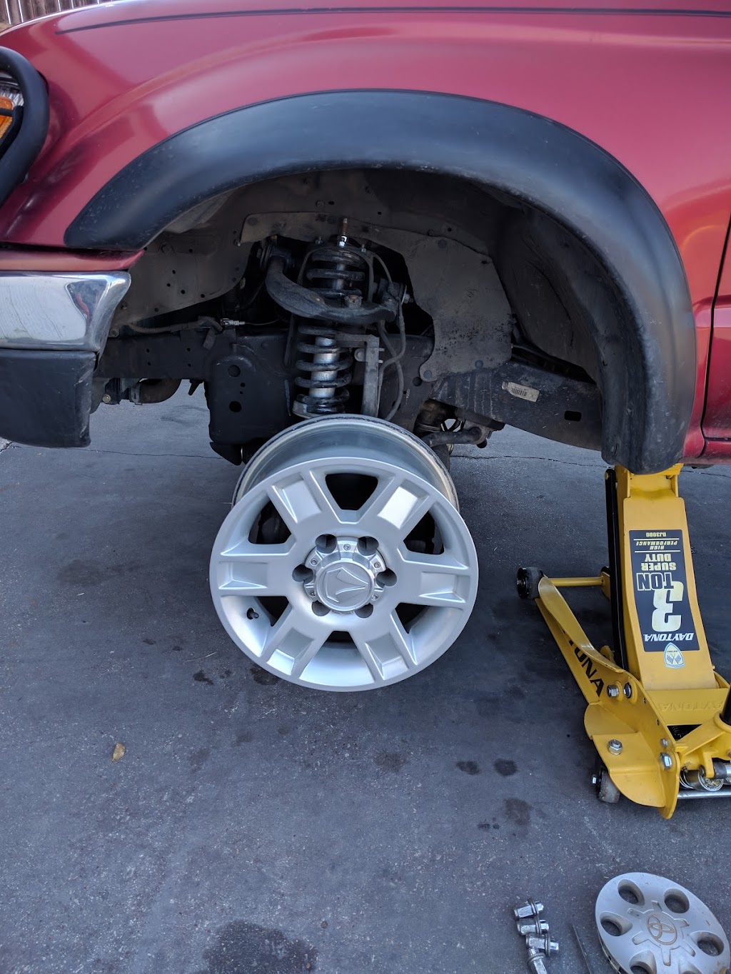 H & H Tire | 4006 NE 28th St A, Haltom City, TX 76111, USA | Phone: (817) 831-1100