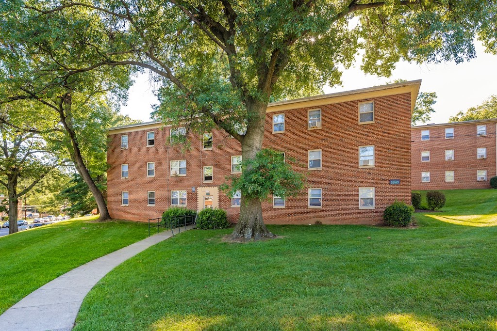Emerald Apartments | 3554 55th Ave, Cheverly, MD 20784, USA | Phone: (301) 277-6610