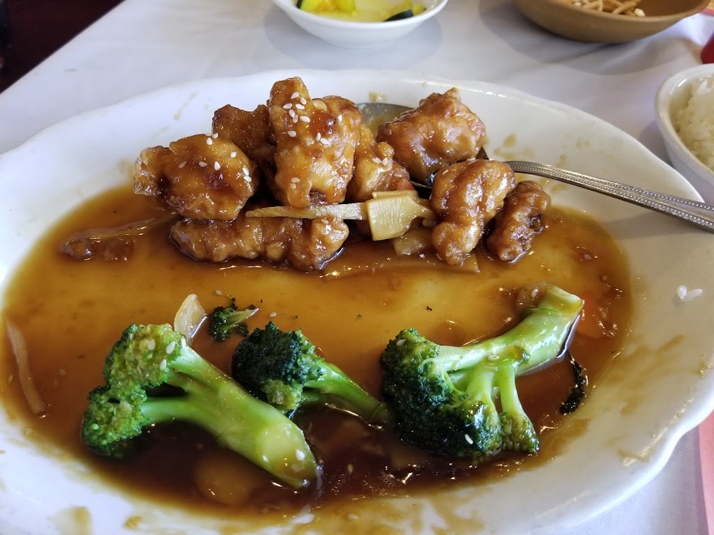 Zom Hee Chinese Restaurant | 9015 Park Blvd N, Seminole, FL 33777, USA | Phone: (727) 391-8393