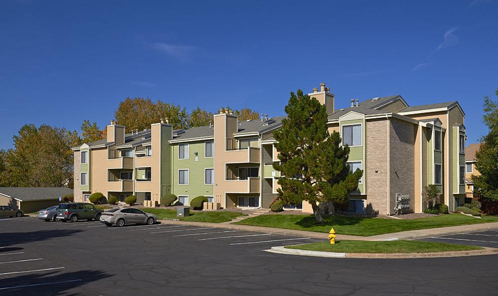 Alton Green Apartments | 8965 E Florida Ave, Denver, CO 80247, USA | Phone: (720) 689-0458